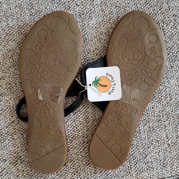 Big Girls Youth Sandals New With tags size 6 & 7 - Picture 8 of 10